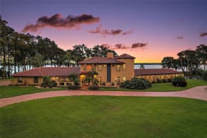 16001 ACORN CIRCLE, TAVARES, FL 32778 Sold 11/27/23