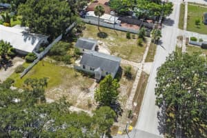 2390 WASHINGTON ROAD, MOUNT DORA, FL 32757 Sold 10/05/23