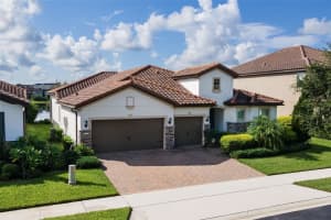 10718 CITRON OAKS DRIVE, ORLANDO, FL 32836 Sold 11/01/23