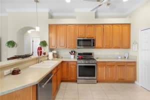 5170 CHINA SEA DRIVE, TAVARES, FL 32778 Sold 11/30/23