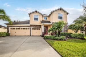30321 HACKNEY LOOP, MOUNT DORA, FL 32757 Sold 12/15/23