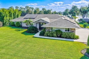 16250 SHIRLEY SHORES ROAD, TAVARES, FL 32778 Sold 11/12/24