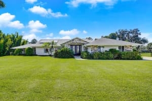 16250 SHIRLEY SHORES ROAD, TAVARES, FL 32778 Sold 11/12/24