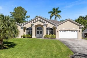 13825 VISTA DEL LAGO BOULEVARD, CLERMONT, FL 34711 Sold 12/29/23