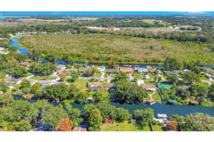 27821 LOIS DRIVE, TAVARES, FL 32778 Sold 03/29/24