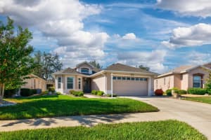 27413 DESERT ROSE COURT, LEESBURG, FL 34748 Sold 01/19/24