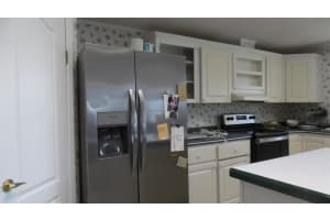 44 ROBIN ROAD, WILDWOOD, FL 34785 Sold 02/01/24
