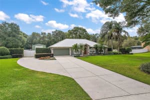 7424 LAKE MARNI COURT, MOUNT DORA, FL 32757 Sold 01/26/24