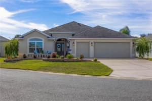 906 PRIVETT DRIVE, THE VILLAGES, FL 32163 Sold 02/28/24