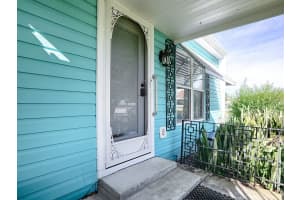 11451 HICKORY LANE, TAVARES, FL 32778 Sold 02/26/24
