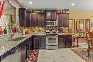 4763 GRASSY KNOLL DRIVE, TAVARES, FL 32778 Sold 02/27/24