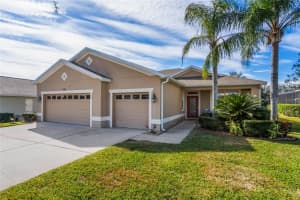 4820 ROYCE DRIVE, MOUNT DORA, FL 32757 Sold 04/05/24