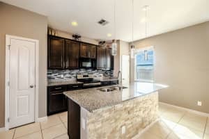 17117 GATHERING PLACE CIRCLE, CLERMONT, FL 34711 Sold 04/30/24