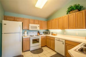 1840 HUNTERS GREEN COURT, MOUNT DORA, FL 32757 Sold 04/24/24