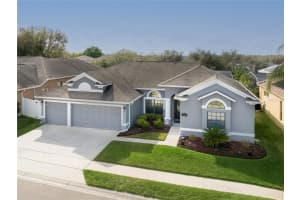 836 COVENTRY RD, DAVENPORT, FL 33897 Sold 04/11/24