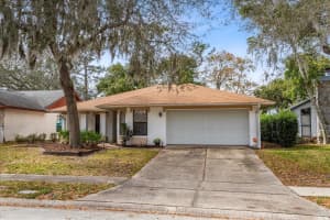 516 HOLBROOK CIRCLE, LAKE MARY, FL 32746 Sold 03/25/24