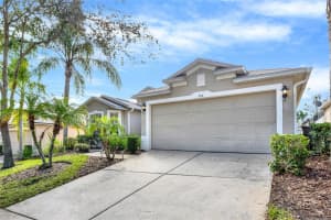 933 HENLEY CIRCLE, DAVENPORT, FL 33896 Sold 04/08/24