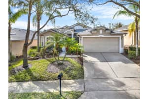 933 HENLEY CIRCLE, DAVENPORT, FL 33896 Sold 04/08/24