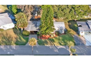 2737 VINDALE ROAD, TAVARES, FL 32778 Sold 04/11/24