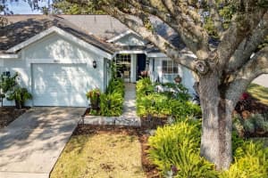 1851 COUNTRY CLUB BOULEVARD, MOUNT DORA, FL 32757 Sold 05/02/24