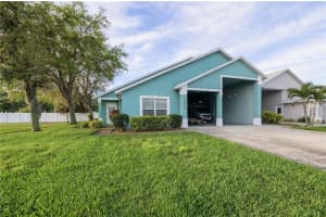 16430 CITRUS PKWY, CLERMONT, FL 34714 Sold 04/29/24