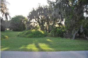 SILVER LAKE DR, LEESBURG, FL 34748 - MLS#MFRG5079526