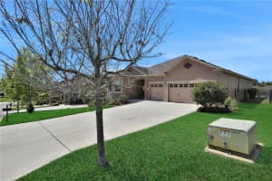 30139 HACKNEY LOOP, MOUNT DORA, FL 32757 Sold 05/23/24