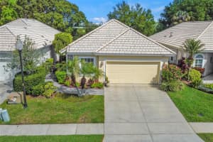 8027 SAINT ANDREWS WAY, MOUNT DORA, FL 32757 Sold 04/23/24