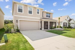 8673 Triumph Cir, Wildwood, FL 34785, Sold 03/19/24