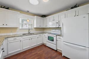 1494 AZTECA LOOP, THE VILLAGES, FL 32162 Sold 04/30/24