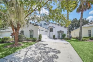 541 Castlemain Cir, DAVENPORT