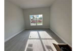 30 MALAUKA RUN LANE, OCKLAWAHA, FL 32179 Sold 04/01/25