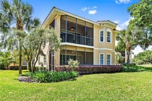 26142 AVENIDA LAS COLINAS #2B, HOWEY IN THE HILLS, FL 34737 Sold 12/10/25