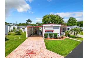 248 RUE DE FONTAINE, TAVARES, FL 32778 Sold 12/13/24
