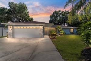 32701 LAKESHORE DRIVE, TAVARES, FL 32778 Sold 12/06/24