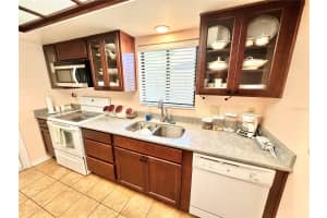 1927 SYCAMORE CIRCLE, TAVARES, FL 32778 Sold 06/26/24