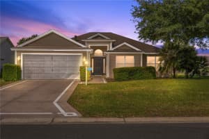 17936 89TH NATCHEZ AVENUE, THE VILLAGES, FL 32162 Sold 12/02/24