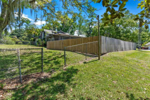 17707 COUNTY ROAD 448 ROAD, MOUNT DORA, FL 32757 Sold 04/01/25