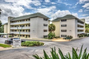 101 GRANDVIEW STREET, MOUNT DORA, FL 32757 Sold 10/09/24