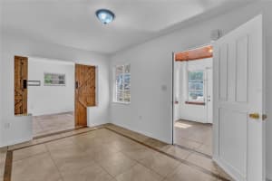 106 FLORIDA AVENUE, HOWEY IN THE HILLS, FL 34737 Sold 09/26/24