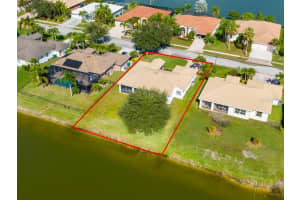 1060 PORT ORANGE WAY, NAPLES, FL 34120 Sold 09/23/24