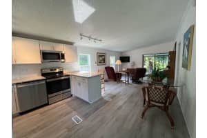 80 BIG OAK LANE, WILDWOOD, FL 34785 Sold 12/10/24