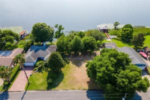 COUNTRY CLUB DR, TAVARES, FL 32778 Sold 09/25/25