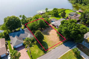 COUNTRY CLUB DR, TAVARES, FL 32778 Sold 09/25/25