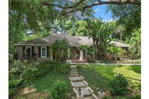 2214 DOGWOOD CIRCLE, MOUNT DORA, FL 32757 Sold 07/11/24