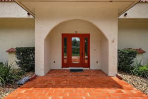 20 WESTON ROAD, LEESBURG, FL 34748 Sold 01/10/25