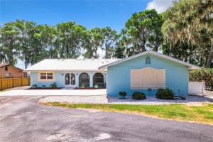 504 LAKESHORE DRIVE, EUSTIS, FL 32726 Sold 09/25/24