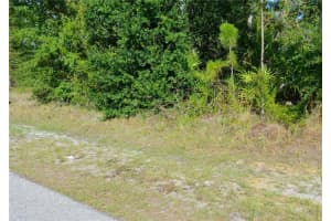 5552 JOSLYN TERRACE, PORT CHARLOTTE, FL 33981 Sold 01/17/25