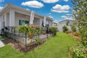 2550 SHAMROCK STREET, TAVARES, FL 32778 Sold 09/05/24