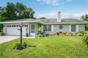 910 LIBERTY LANE, AUBURNDALE, FL 33823 Sold 07/29/24